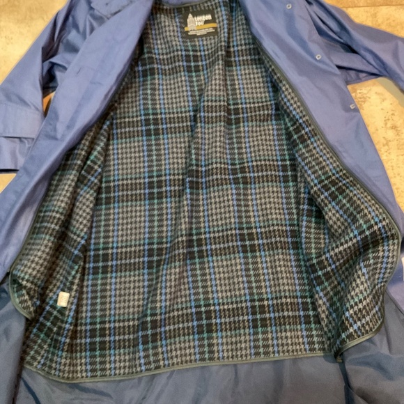 VTG London Fog Trench Coat Blue Women's Sz 8 Petite Wool Plaid Removable Lining - Picture 6 of 11